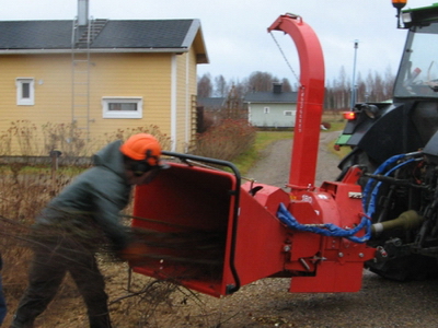 Farmi 182 HF - Измельчитель древесины от трактора с гидроподачей в Новосибирске